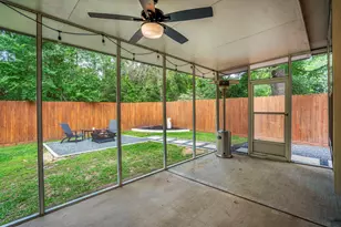 146 S Holly Laurel Cir, The Woodlands, TX 77382 - Photo 34