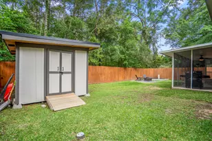 146 S Holly Laurel Cir, The Woodlands, TX 77382 - Photo 40