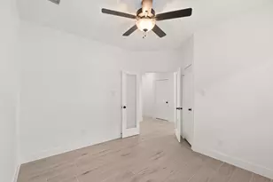 664 Crested Duck Ct, Willis, TX 77318 - Photo 8