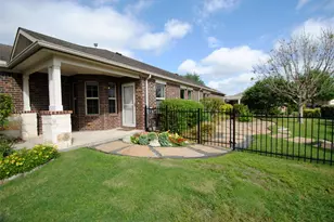 3831 County Seat Ln, Richmond, TX 77469 - Photo 2