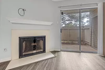 2120 El Paseo Street #2705, Houston, TX 77054 - Photo 14