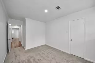 9606 Rockhurst Dr, Houston, TX 77080 - Photo 18