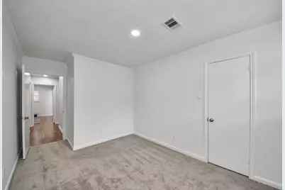 9606 Rockhurst Drive, Houston, TX 77080 - Photo 18