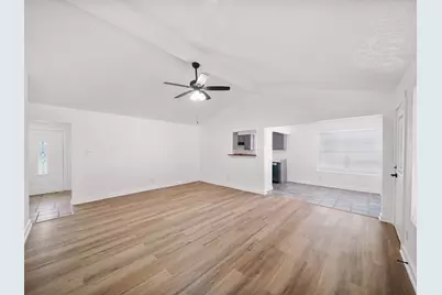 12539 Fern Forest Drive, Houston, TX 77044 - Photo 4
