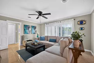 9006 Silver Spring Ln, Houston, TX 77025 - Photo 18