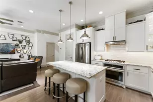 8303 Ginger Oak St, Houston, TX 77055 - Photo 14