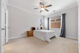 7138 Sun Village Dr, Houston, TX 77083 - Photo 14