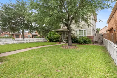 7138 Sun Village Drive, Houston, TX 77083 - Photo 26