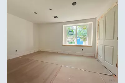 10422 Timberoak Drive, Houston, TX 77043 - Photo 32