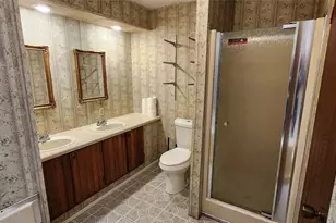 125 Frank Cloud Rd, Huntsville, TX 77320 - Photo 12