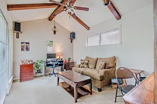 16306 Hollow Wood Dr, Houston, TX 77090 - Photo 22