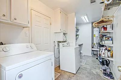 16306 Hollow Wood Drive, Houston, TX 77090 - Photo 26