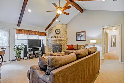 16306 Hollow Wood Drive, Houston, TX 77090 - Photo 10