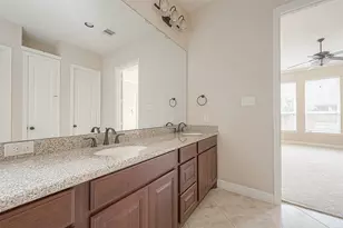 4522 Marilee Chris Ct, Sugar Land, TX 77479 - Photo 32