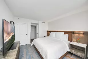 1300 Lamar St, Houston, TX 77010 - Photo 28