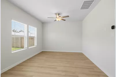 10639 Crockett Meadows Boulevard, Conroe, TX 77306 - Photo 6