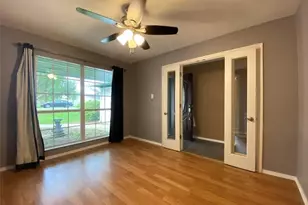 2414 Loch Lomond St, Highlands, TX 77562 - Photo 24