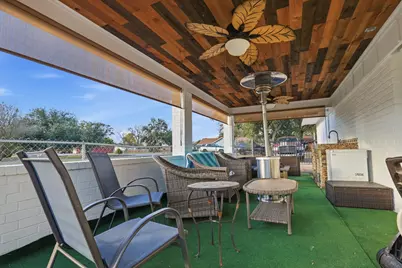 2414 Loch Lomond Street, Highlands, TX 77562 - Photo 18