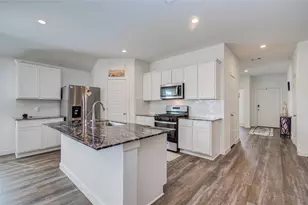 8611 Shumard Oak Dr, Rosharon, TX 77583 - Photo 12