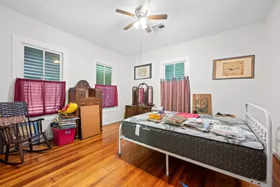 1312 Avenue L, Galveston, TX 77550 - Photo 12