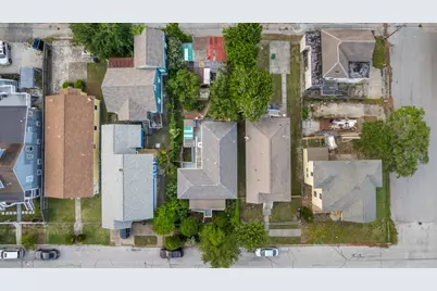 1312 Avenue L, Galveston, TX 77550 - Photo 34