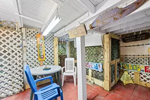 1312 Avenue L, Galveston, TX 77550 - Photo 24