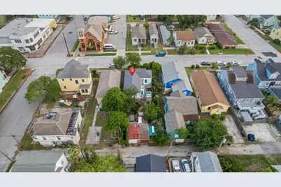 1312 Avenue L, Galveston, TX 77550 - Photo 36
