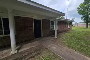 424 Co Rd 140, Liberty, TX 77575 - Photo 10