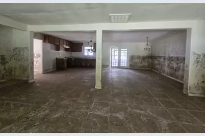 424 County Road 140, Liberty, TX 77575 - Photo 10