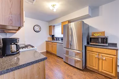 1403 Packsaddle Lane, Baytown, TX 77521 - Photo 8