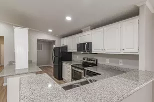 10210 Berrypatch Ln, Tomball, TX 77375 - Photo 12