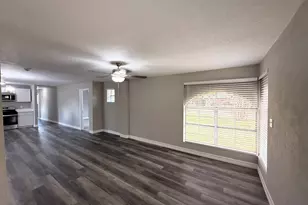 6431 Harcourt Dr, Houston, TX 77016 - Photo 2