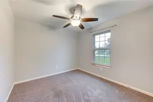 503 W Linney St, Dayton, TX 77535 - Photo 24