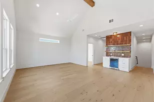 8553 Forum Dr, Houston, TX 77055 - Photo 18