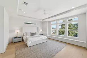 8553 Forum Dr, Houston, TX 77055 - Photo 10