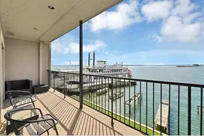 7039 Kingston Cove Lane, Willis, TX 77318 - Photo 10