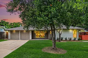 9522 Winsome Ln, Houston, TX 77063 - Photo 1