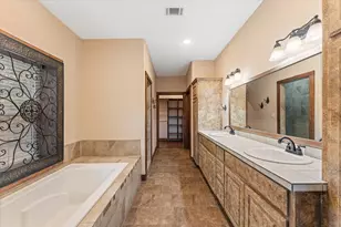 114 Fm 3179 Rd, Huntsville, TX 77340 - Photo 18