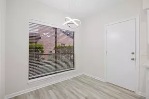 2668 Bering Dr, Houston, TX 77057 - Photo 16