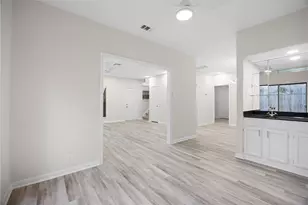 2668 Bering Dr, Houston, TX 77057 - Photo 14