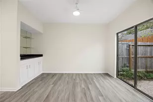 2668 Bering Dr, Houston, TX 77057 - Photo 12