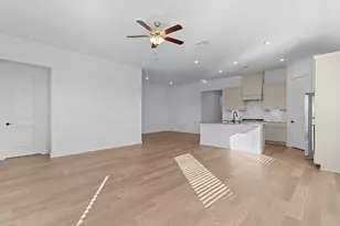 2326 Poseidon St, League City, TX 77573 - Photo 14