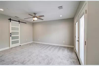 3060 Noble Street, Houston, TX 77026 - Photo 32