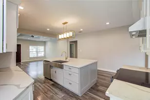 3060 Noble St, Houston, TX 77026 - Photo 16