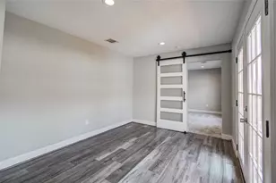 3060 Noble St, Houston, TX 77026 - Photo 28