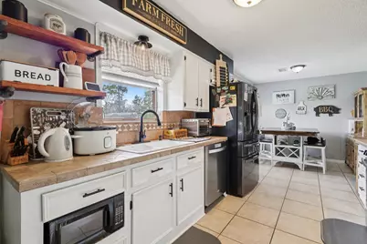 100 Montrose Circle, Conroe, TX 77301 - Photo 10