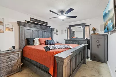 100 Montrose Circle, Conroe, TX 77301 - Photo 14