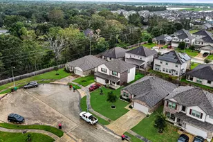 6911 Rosemont Ct, Rosharon, TX 77583 - Photo 6