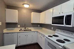 23535 Tree House Ln, Spring, TX 77373 - Photo 4