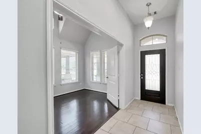 5615 Glenfield Spring Lane, Spring, TX 77389 - Photo 8